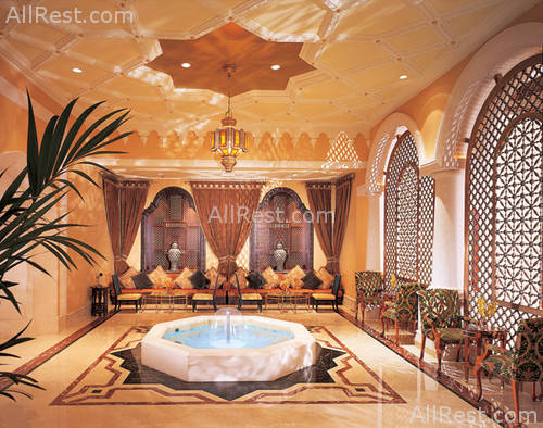 The Ritz-Carlton Dubai 6